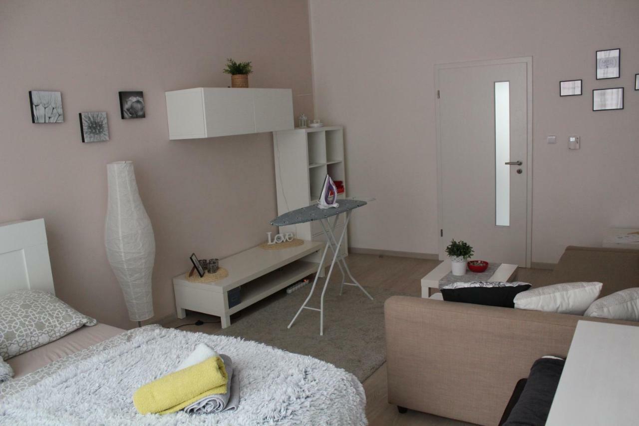 Kavi Apartments #2 Plzen Ngoại thất bức ảnh