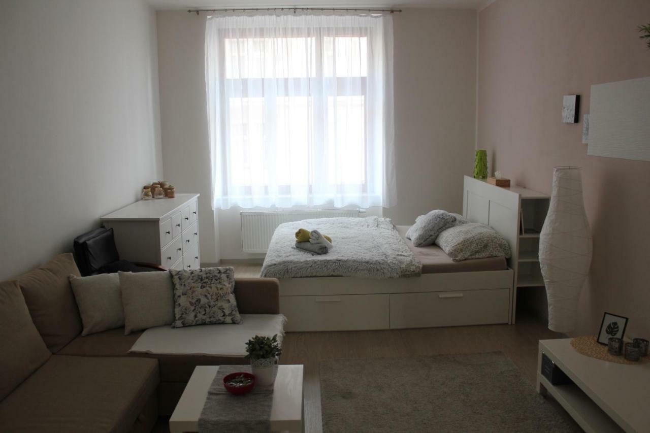 Kavi Apartments #2 Plzen Ngoại thất bức ảnh